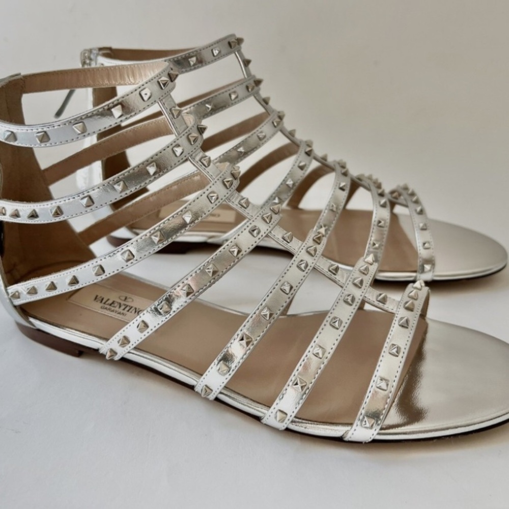 Valentino rockstud flat gladiator silver leather sandal